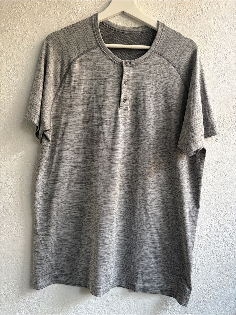 Lululemon Men's Gray Henley Short Sleeve Shirt